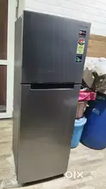 Samsung 275L 4-Star Fridge – Excellent Condition, Best Price