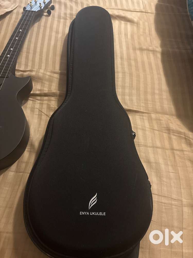 Enya concert size ukulele