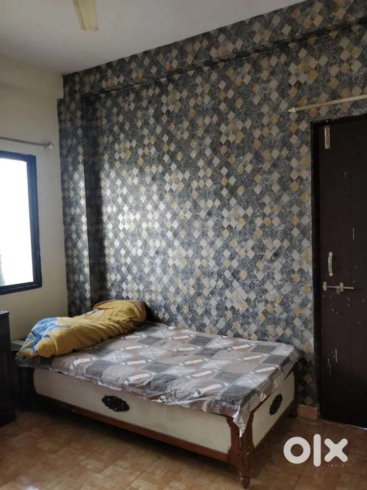 2 BHK furnished flat for sale near Mankapur