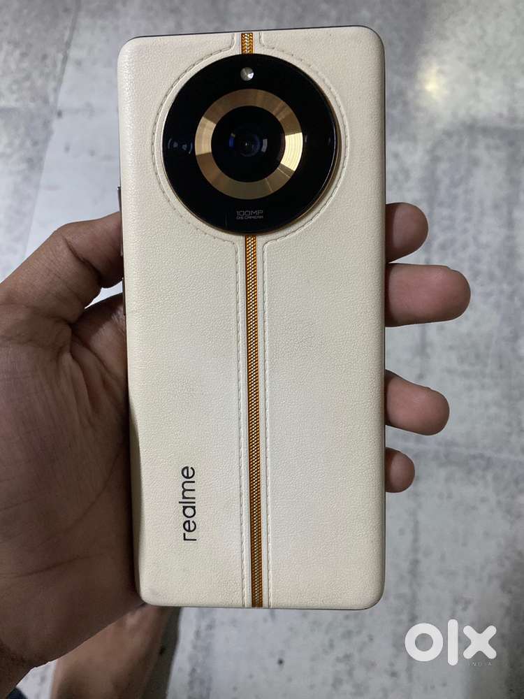 REALME 11 PRO