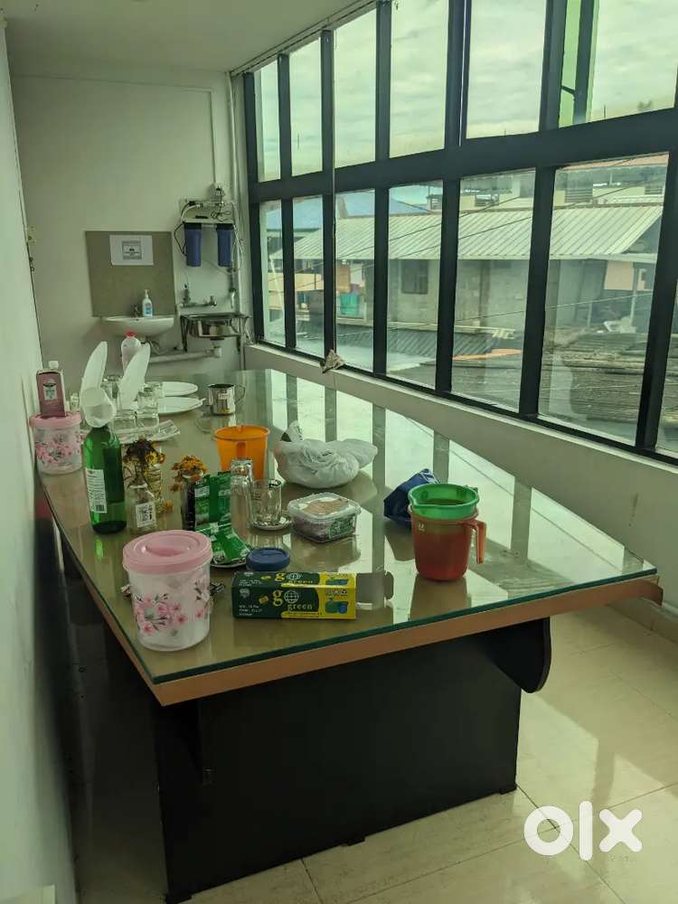 Kalamassery office space for rent 28 work space and pantry confrence