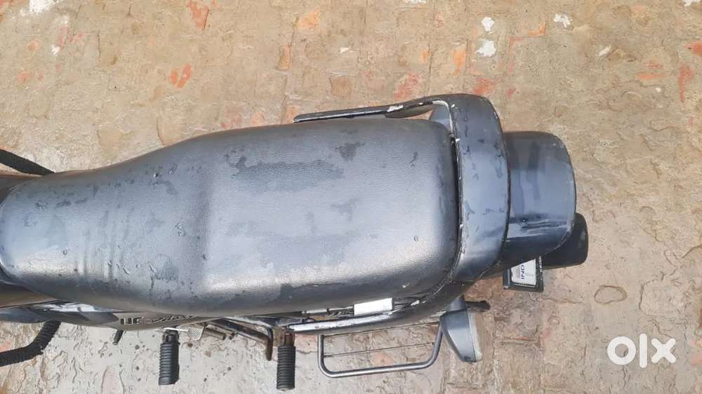 1st owner all documents complete both key available