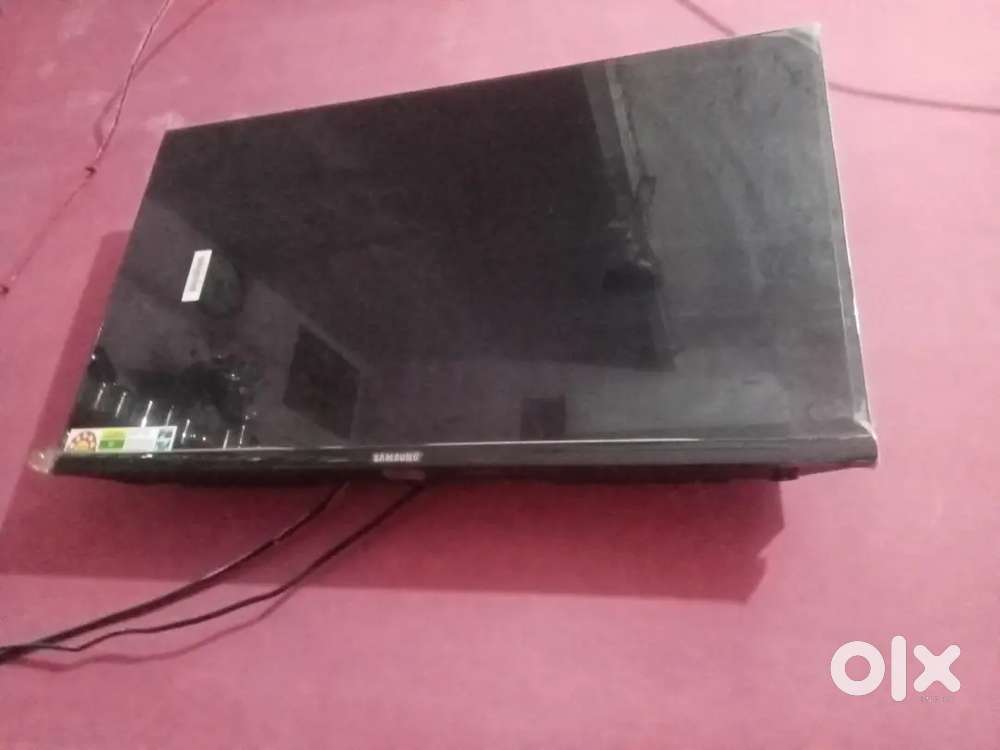 Samsung TV 32 inch__price 7500_