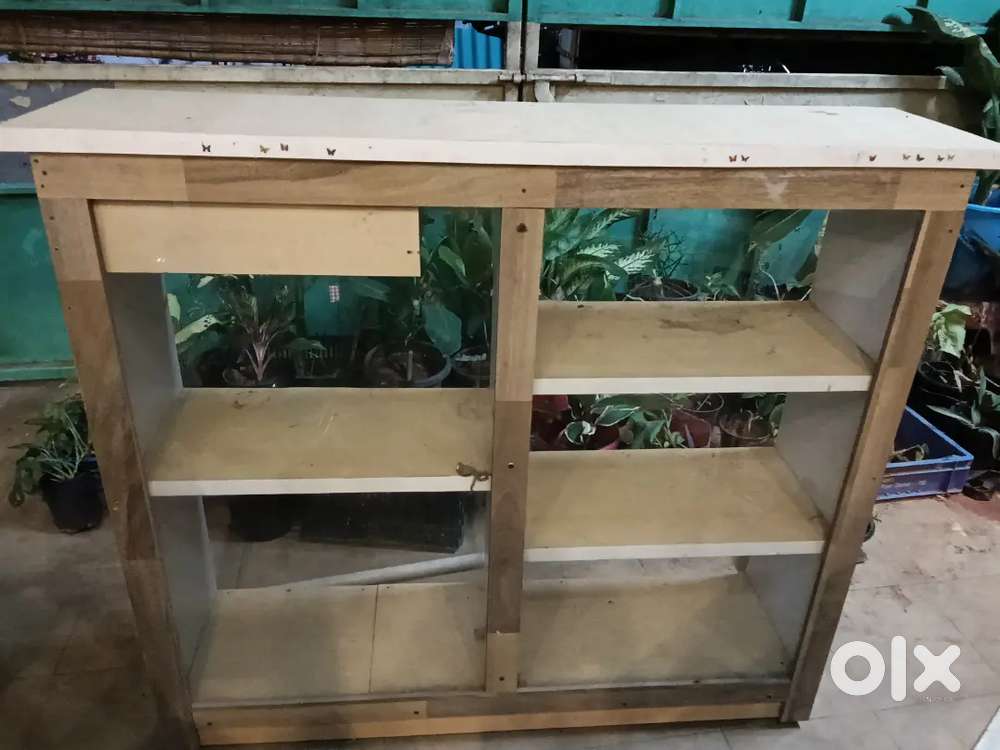 Class table for shop use