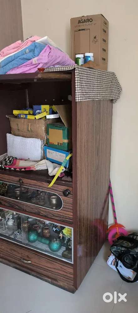 Wooden Tv showcase (only showcase)