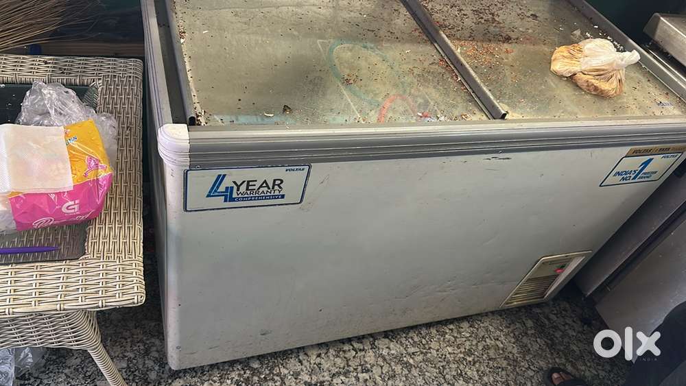 Deep freezer