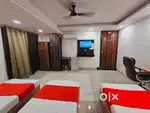 PG Near Rapid Metro, Cyber Hub, Phase 1, Golf Course Road, Sidework