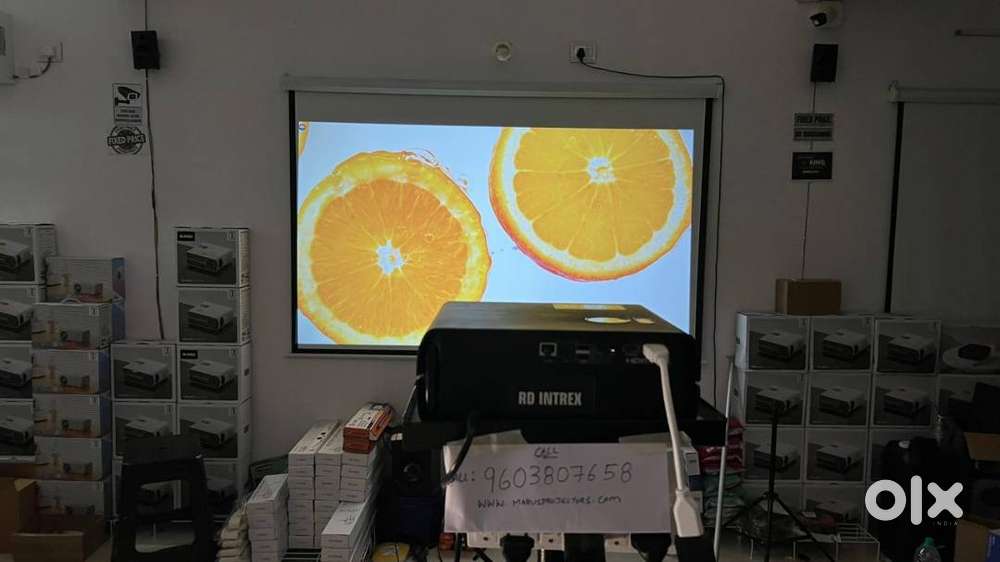 New Best quality 4K 3D projectors and screens wall tripod at wholesale