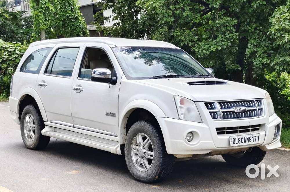 Isuzu MU 7 AT Premium, 2015, Diesel