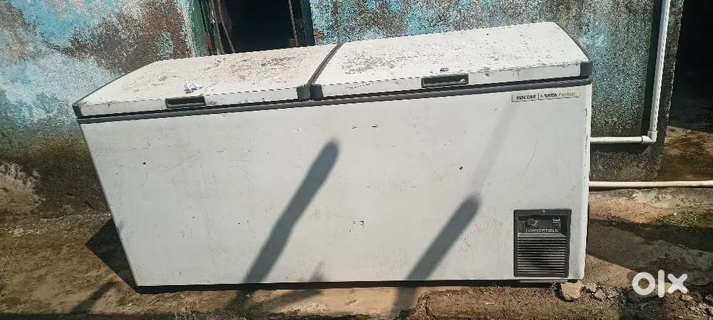 Voltas deep fridge