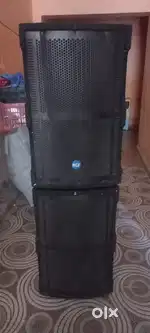 Rcf  cebinet ahuja 15 300 waat speaker and 60 waat teewter