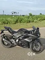 Yamaha R15 V3