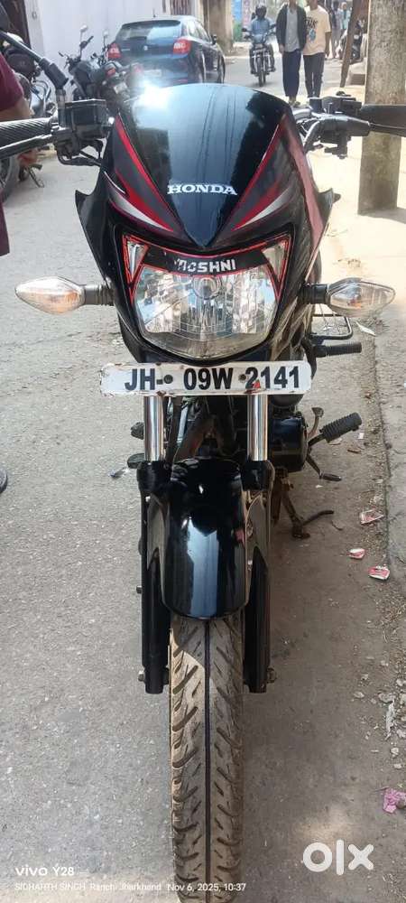 Honda shine mint condition single handed bike