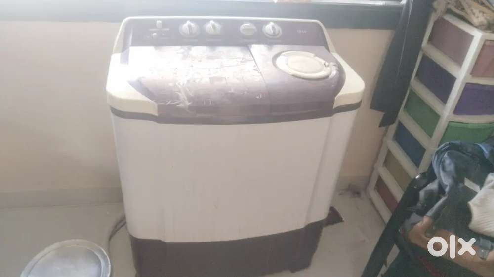 Washing machine LG good condition
