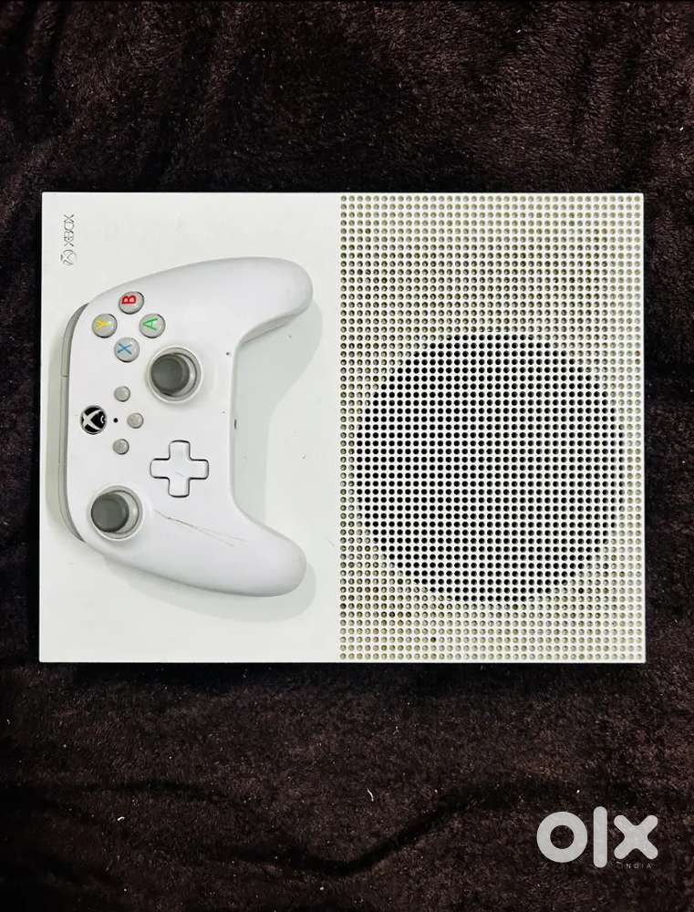 Xbox one s all digital 1Tb with 1 Controller