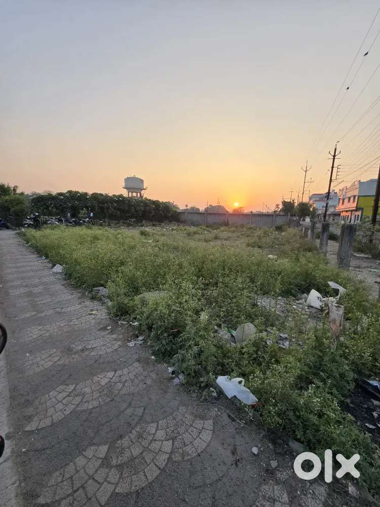 Big Corner Plot for Rent at Prime Location
Best for Dhaba, cafe etc