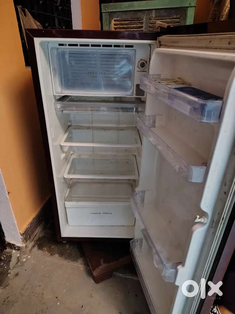 Inverter fridge 180ltr