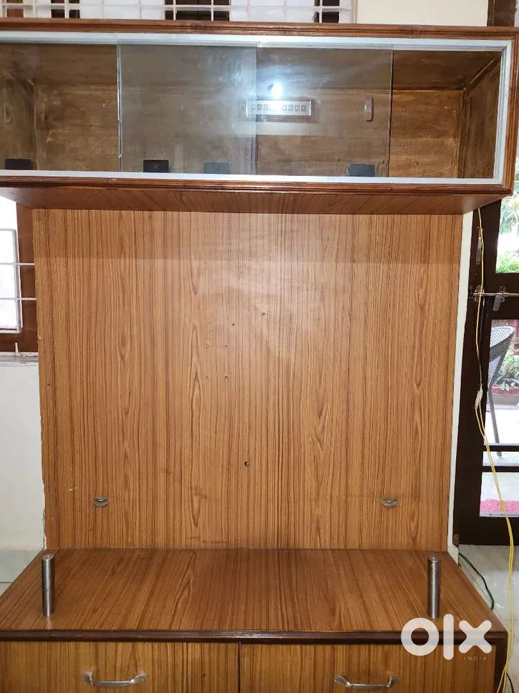 TV cabinet with bookshelf