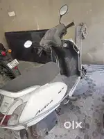 Scooty to sale