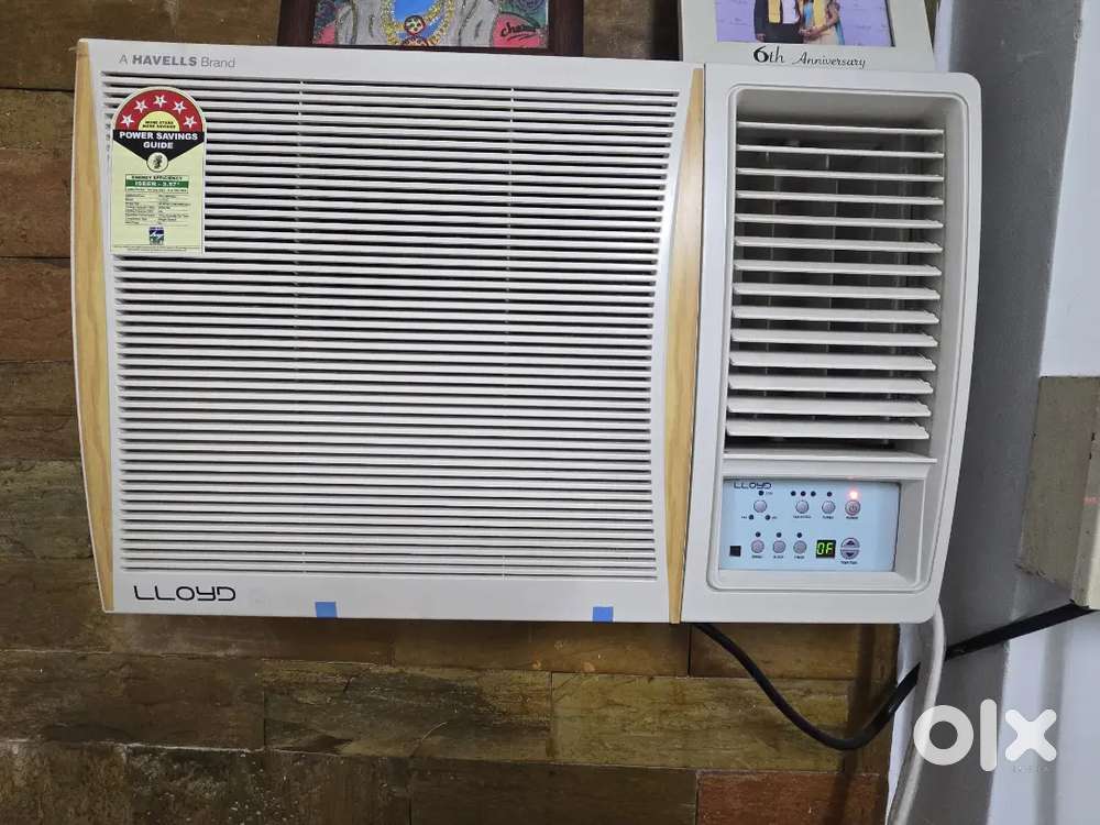 Lloyd 1.5 ton 5 star window AC