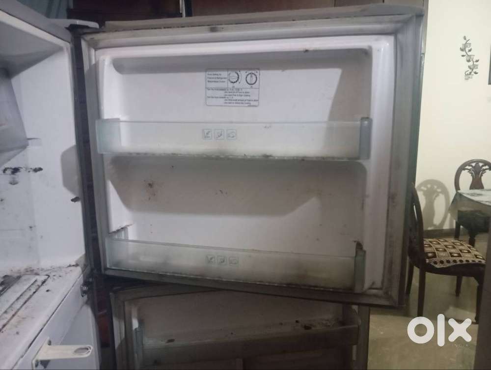 Samsung 315 litre fridge