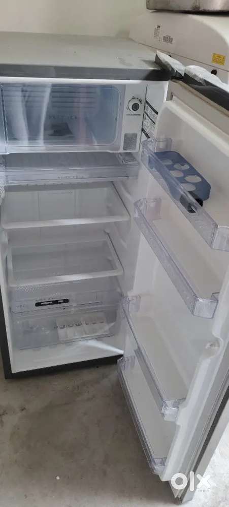 Whirlpool refrigerator