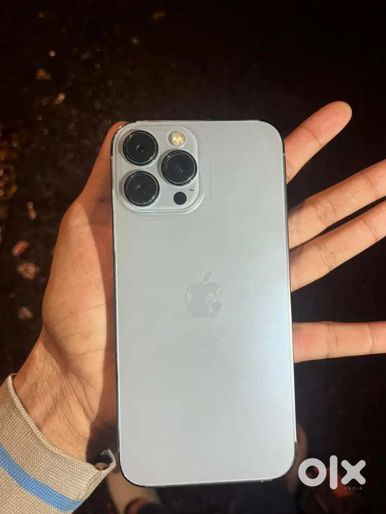 I phone 13 pro max  256 gb storage