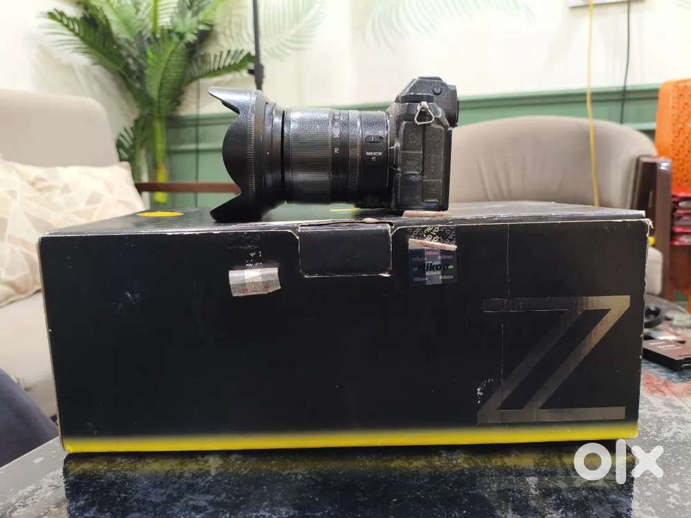 Nikon Z6 with 24-70 Lens with Box  in Excellent Condition
