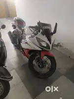 Yamaha R15 V2