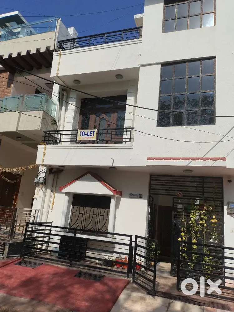 A Garden Facing House on rent in Housing Board, Pali (Rajasthan )
