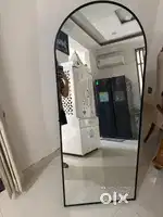 Standing mirror