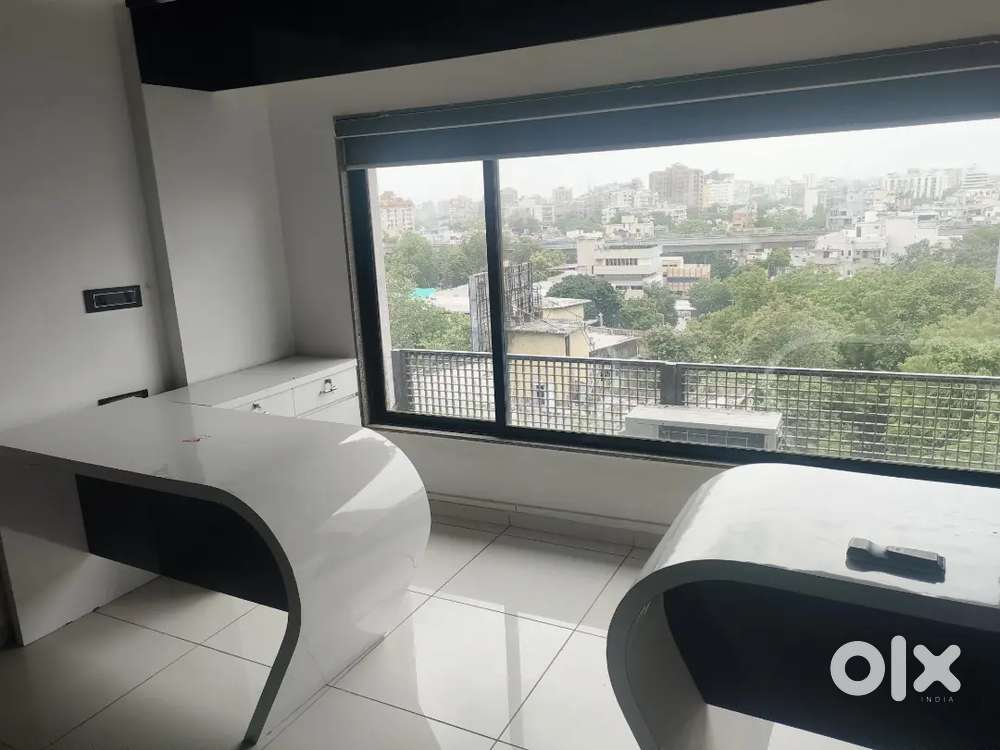 Furnished office for rent - Sun Westbank