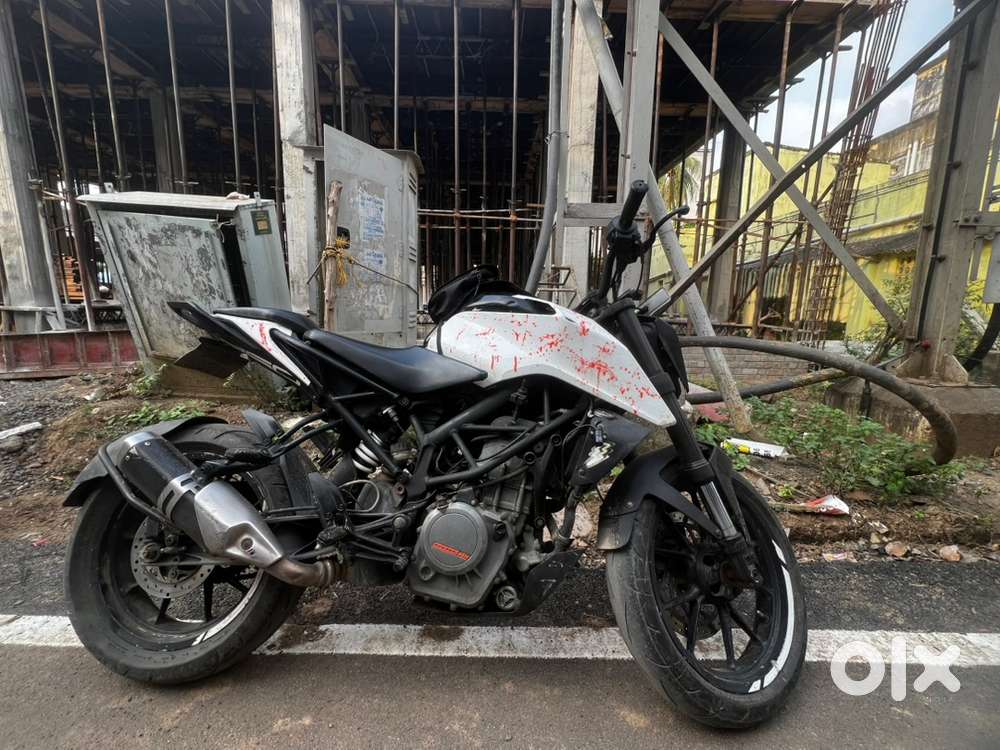 Bike normal condition and finance la iruku