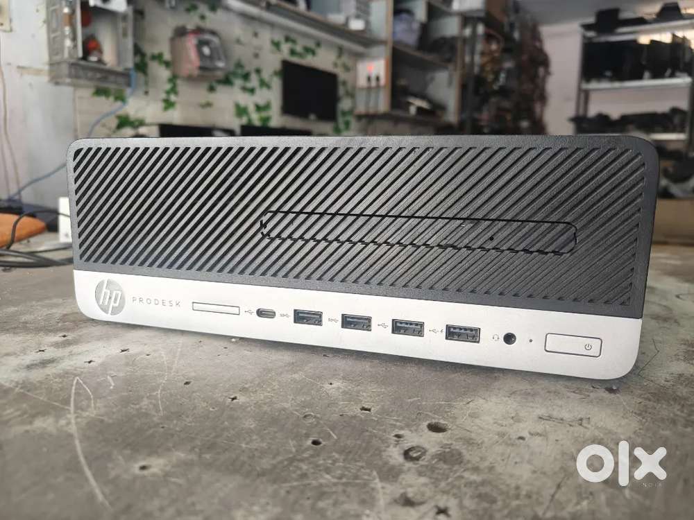 HP Slim i3 8th 8GB RAM 256GB SSD