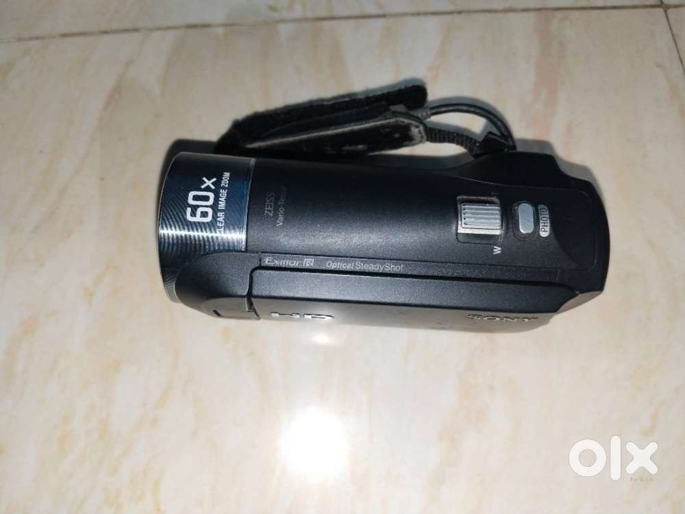 Sony camera HDR-CX405