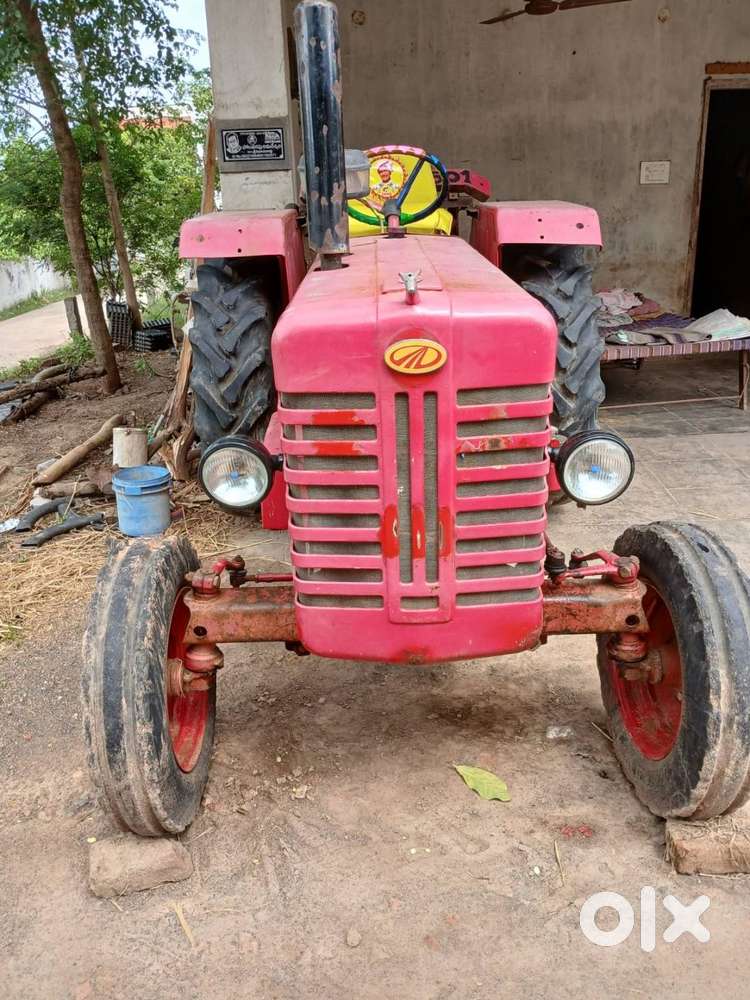 Mahindra B275 DI
