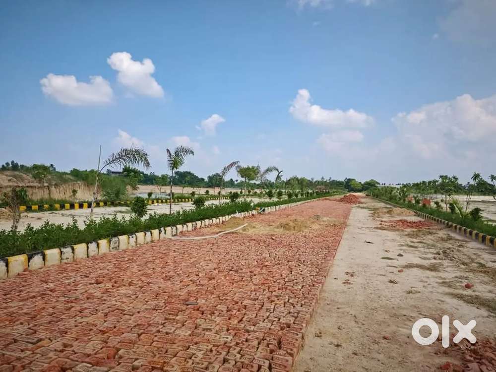 2000sqft जमीन 36 लाख मे अप्रूव्ड साइट में बैंकलोन केसाथ रजिस्ट्री फ्री