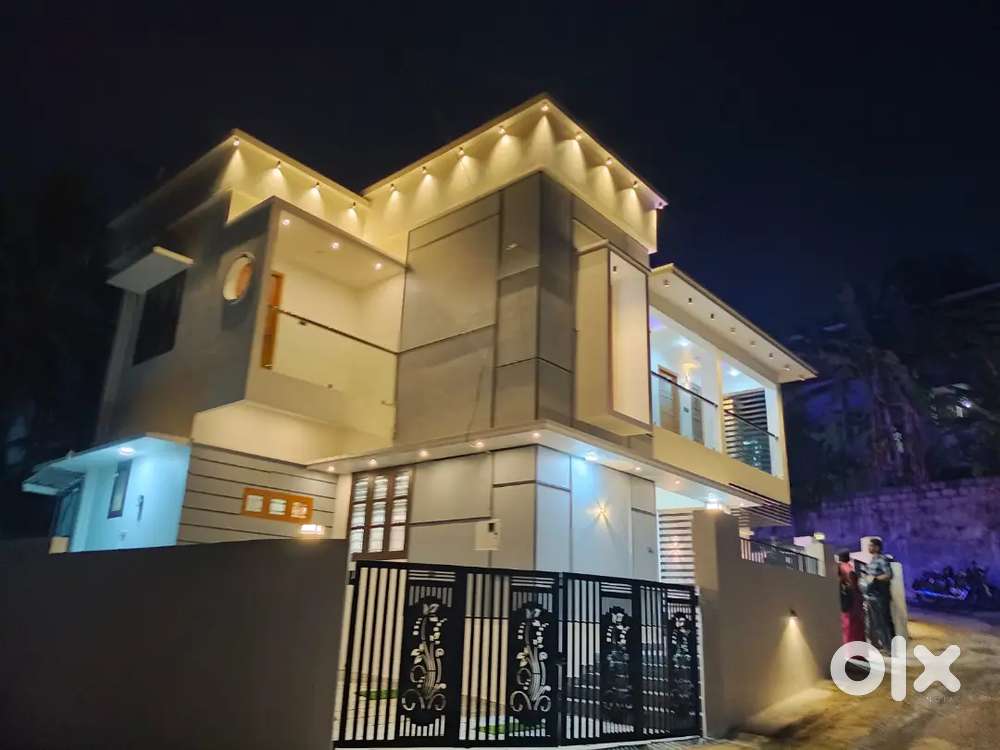 Kazhakuttom CHANTHAVILA