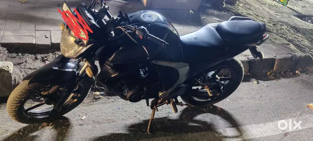 Yamaha FZ 2015 Model