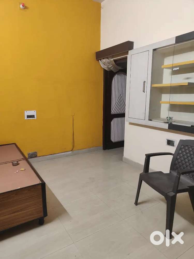 Rent ke liye Ghar Khali h