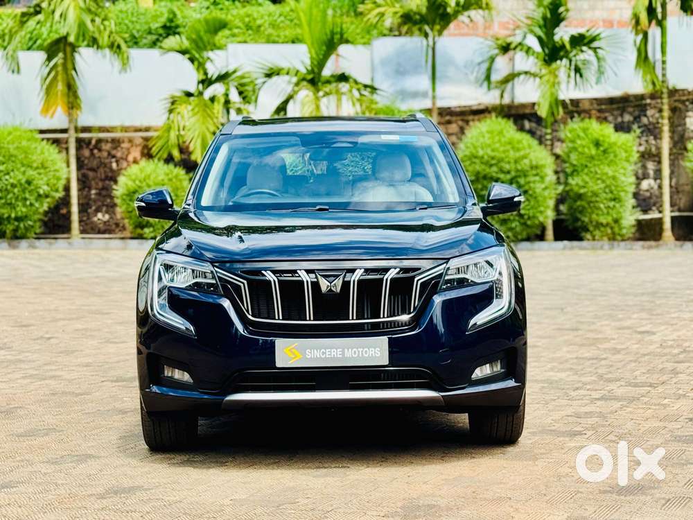 Mahindra XUV700 2.0 AX 7 Petrol AT Luxury Pack Str, 2023, Petrol