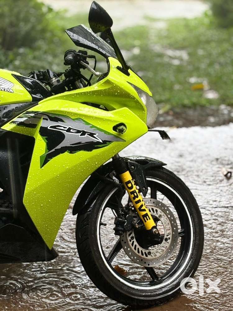 Honda cbr 150