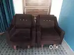 Comfortable 2 seater sofa set