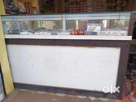 Shop counter