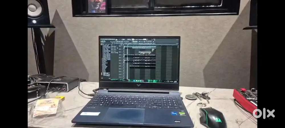 HP VICTUS i5-13420h RTX4050 gaming laptop