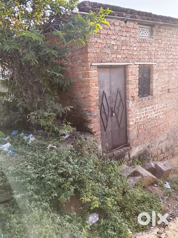 100sq yard plot has to be selling  for 13,00000