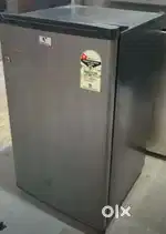Videocon Mini fridge 90L