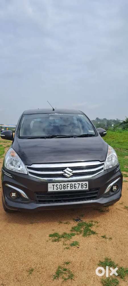 Maruti Suzuki Ertiga ZDI+ diesel neat condition