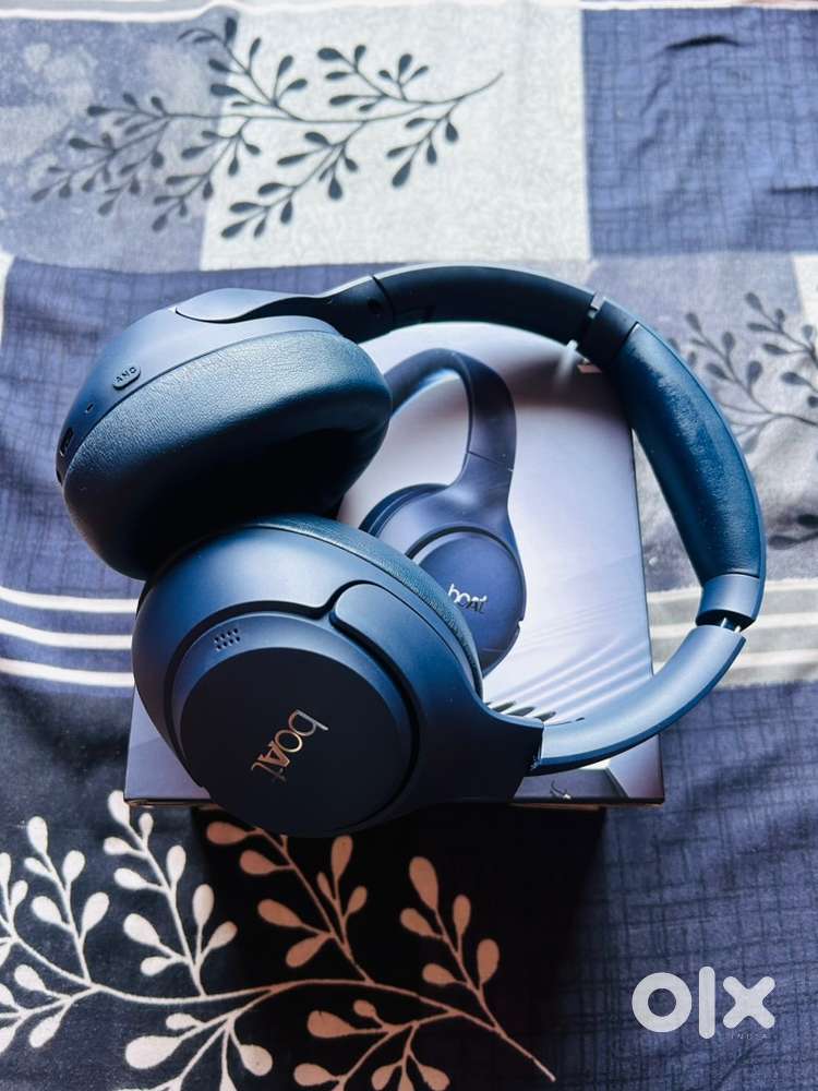 boAt Rockerz 551 ANC Pro – Brand New  Unused  Best Price