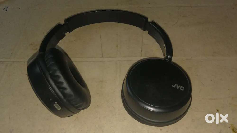 JVC Headphones HA-S36W